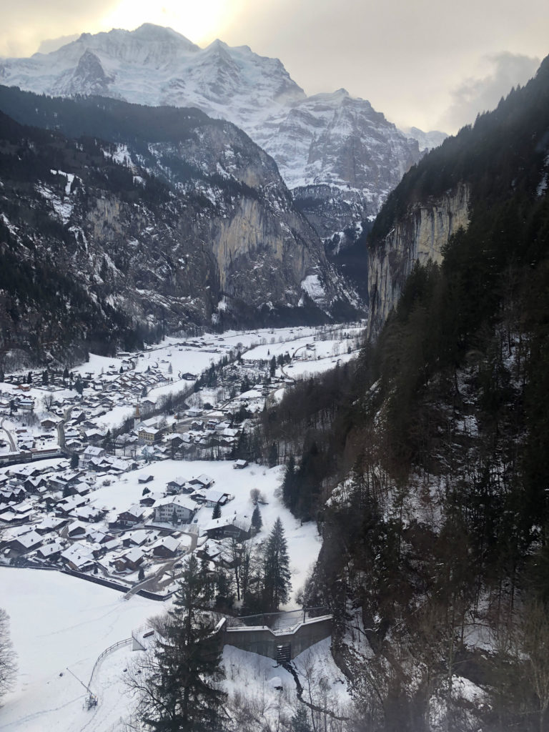 Remote Web designer travelling Switzerland